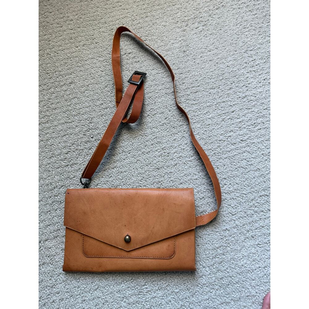 Noonday Collection Tan Leather Crossbody Wallet Clutch Minimalist Envelope Bag